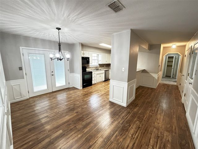 1728 Red Oak Circle, Sulphur Springs, TX 75482