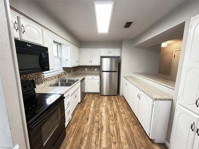 1728 Red Oak Circle, Sulphur Springs, TX 75482