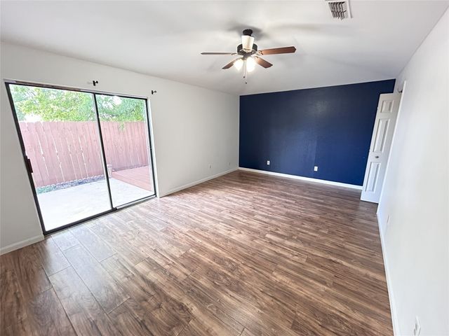 1728 Red Oak Circle, Sulphur Springs, TX 75482