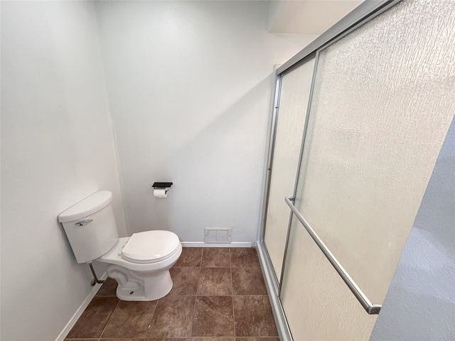 1728 Red Oak Circle, Sulphur Springs, TX 75482