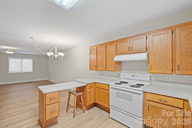 505 2nd Street Place NE B2, Conover, NC 28613