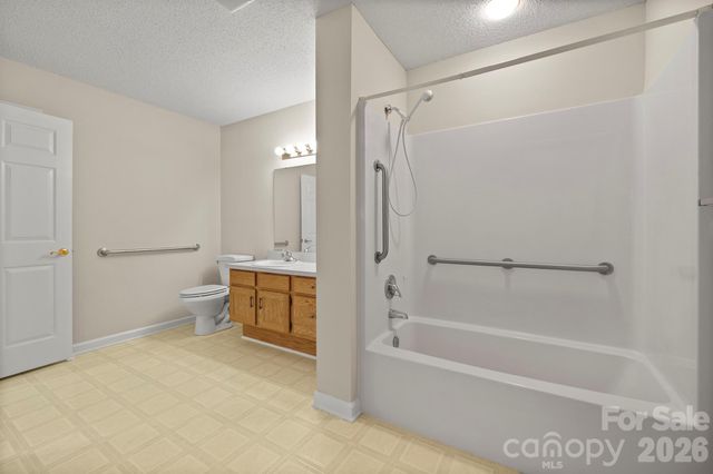 505 2nd Street Place NE B2, Conover, NC 28613