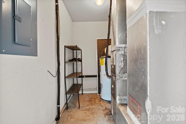 505 2nd Street Place NE B2, Conover, NC 28613