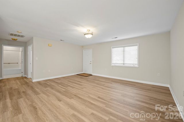 505 2nd Street Place NE B2, Conover, NC 28613