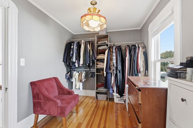 17 Greenwood St, Medford, MA 02155