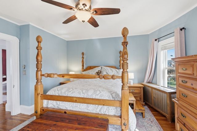 17 Greenwood St, Medford, MA 02155