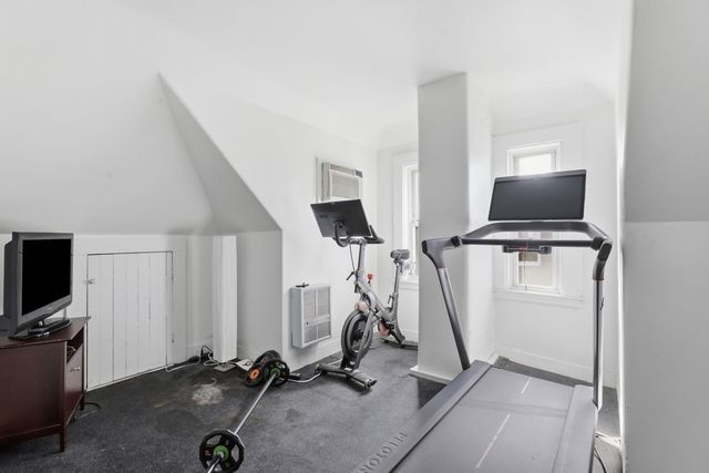 17 Greenwood St, Medford, MA 02155