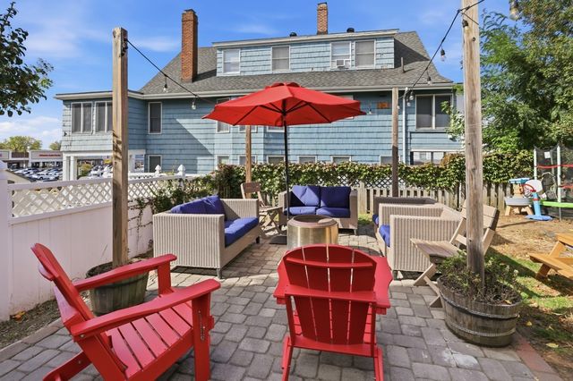17 Greenwood St, Medford, MA 02155