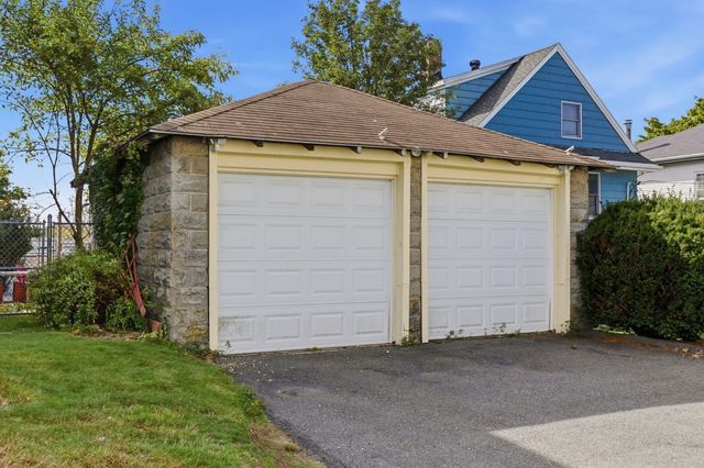 17 Greenwood St, Medford, MA 02155