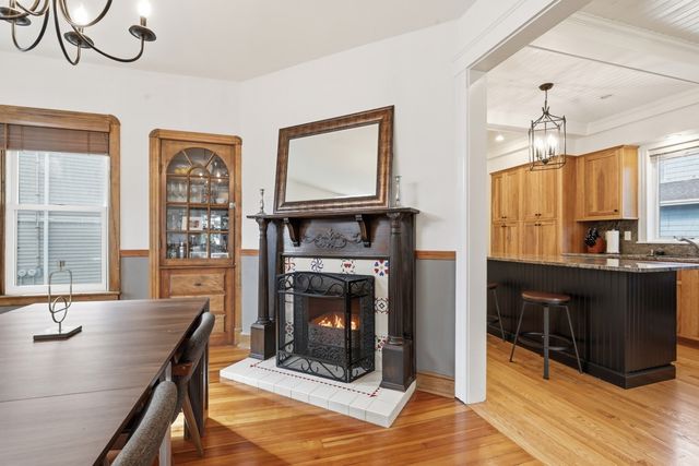 17 Greenwood St, Medford, MA 02155