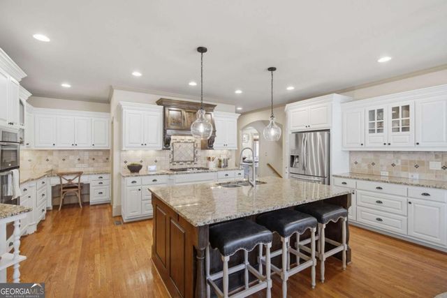 1325 Whisper Cove Drive, Buford, GA 30518