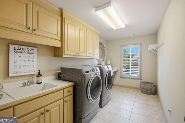 1325 Whisper Cove Drive, Buford, GA 30518