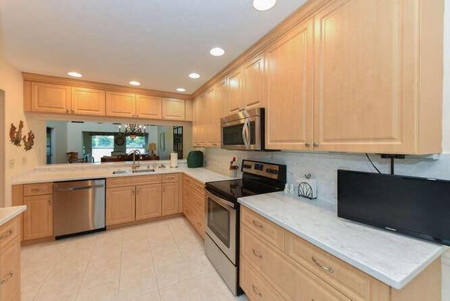 12929 SE Berwick Court, Hobe Sound, FL 33455