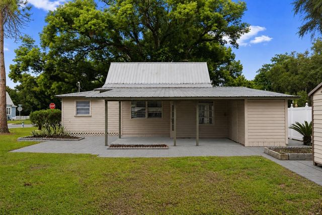 5450 10TH STREET, Zephyrhills, FL 33542