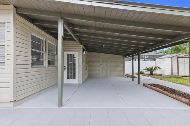5450 10TH STREET, Zephyrhills, FL 33542