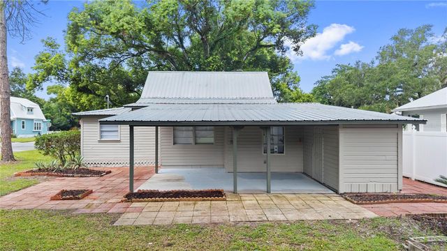 5450 10TH STREET, Zephyrhills, FL 33542