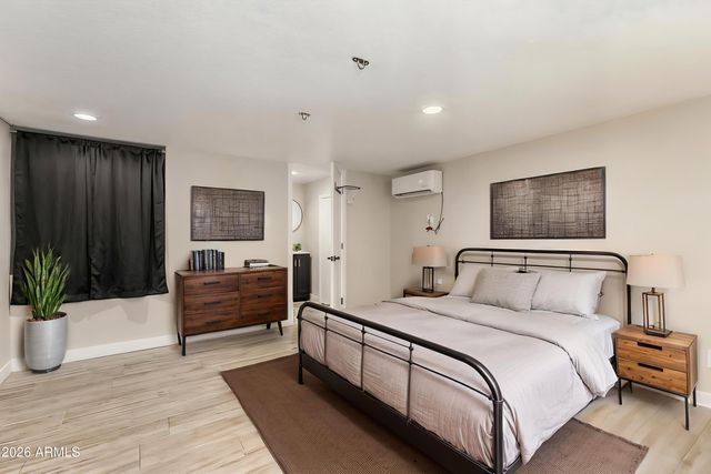 146 S ROBSON --, Mesa, AZ 85210