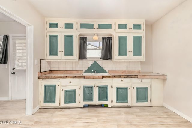 146 S ROBSON --, Mesa, AZ 85210