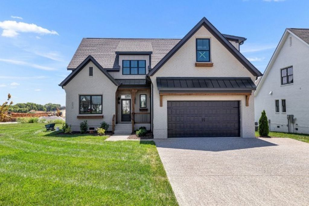 2001 Friendship Dr, Spring Hill, TN 37174