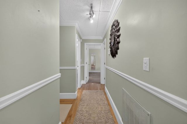 146 Marble St 402, Stoneham, MA 02180