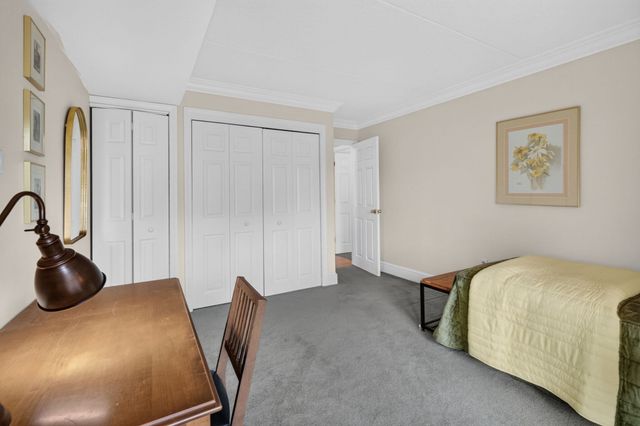 146 Marble St 402, Stoneham, MA 02180