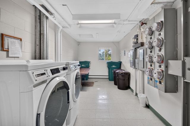 146 Marble St 402, Stoneham, MA 02180