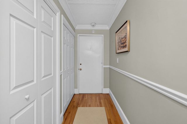 146 Marble St 402, Stoneham, MA 02180