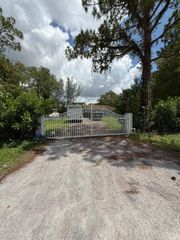 17995 31ST Road N, The Acreage, FL 33470