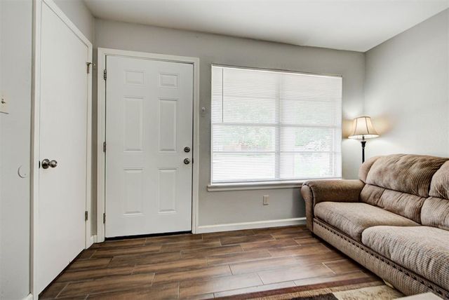 1212 McDonald Drive, Midwest City, OK 73130