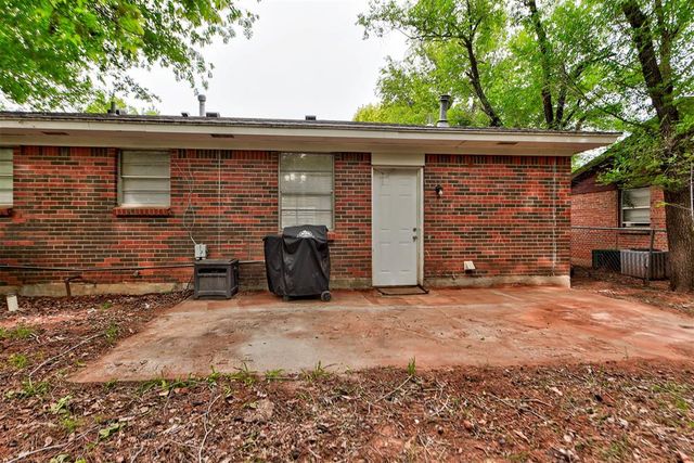 1212 McDonald Drive, Midwest City, OK 73130