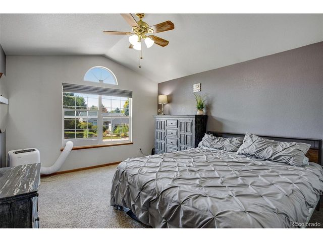 132 N 50th Avenue Pl, Greeley, CO 80634