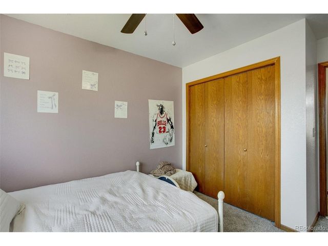 132 N 50th Avenue Pl, Greeley, CO 80634