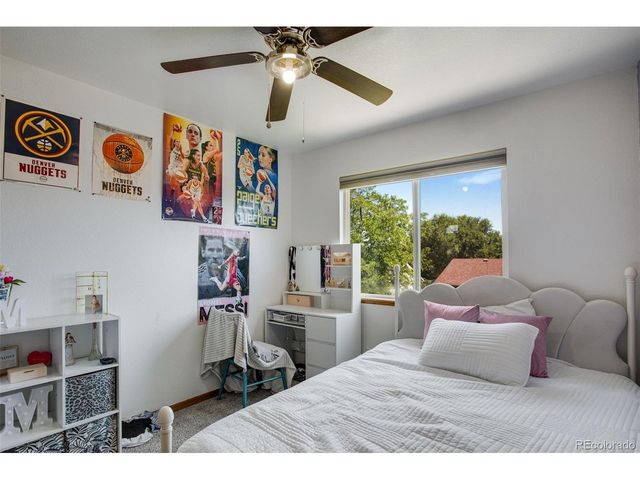 132 N 50th Avenue Pl, Greeley, CO 80634