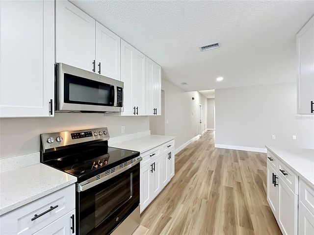 8646 PARK HIGHLAND DRIVE, Orlando, FL 32818