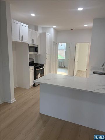 431 Kearny 6, Kearny, NJ 07032