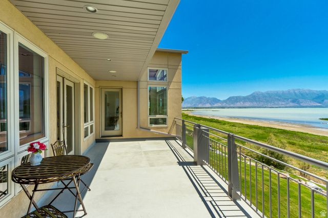 1064 S WATERSIDE DR, Saratoga Springs, UT 84045