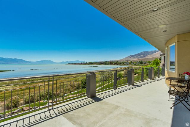 1064 S WATERSIDE DR, Saratoga Springs, UT 84045