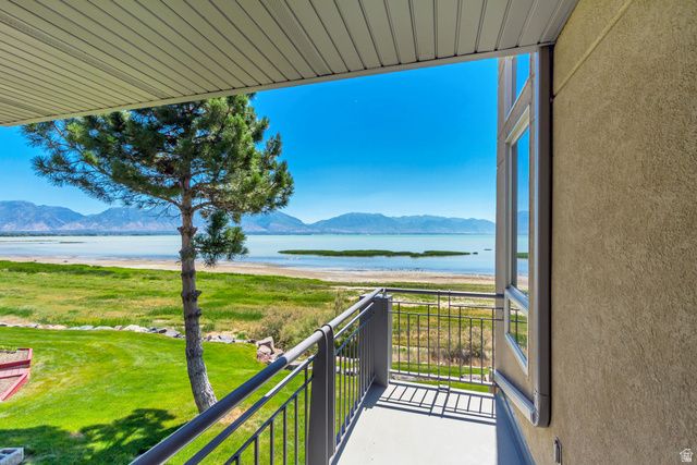 1064 S WATERSIDE DR, Saratoga Springs, UT 84045