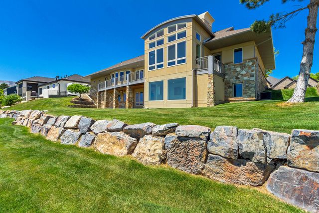 1064 S WATERSIDE DR, Saratoga Springs, UT 84045