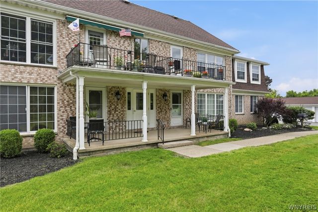 40-7 Carriage Drive, Orchard Park, NY 14127