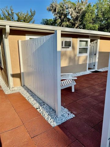 910 W FRENCH AVENUE, Orange City, FL 32763
