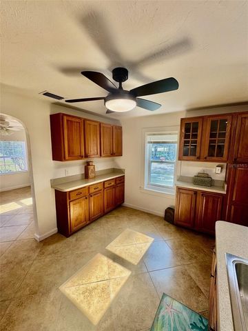 910 W FRENCH AVENUE, Orange City, FL 32763