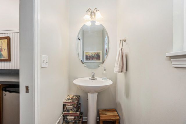 1048 Graystone Road, Holland City, MI 49423