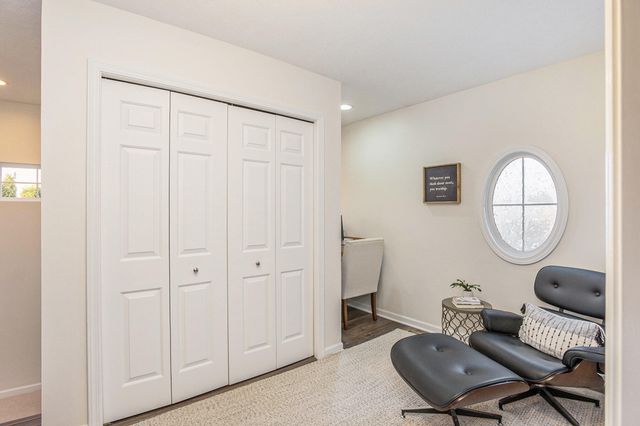 1048 Graystone Road, Holland City, MI 49423