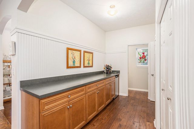 1048 Graystone Road, Holland City, MI 49423