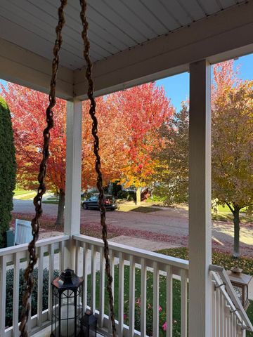 1048 Graystone Road, Holland City, MI 49423