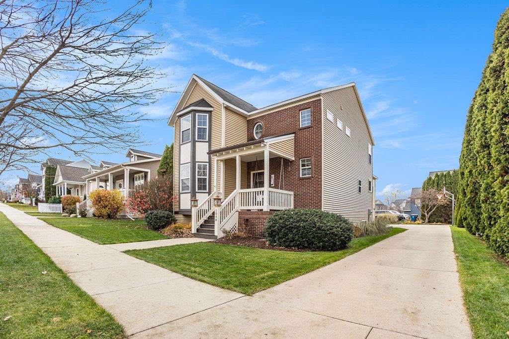 1048 Graystone Road, Holland City, MI 49423