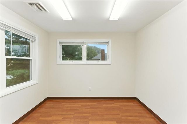 2789 Post Road, Warwick, RI 02886