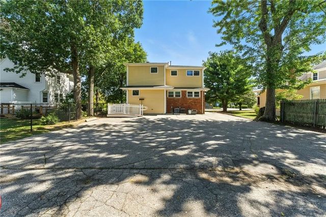 2789 Post Road, Warwick, RI 02886