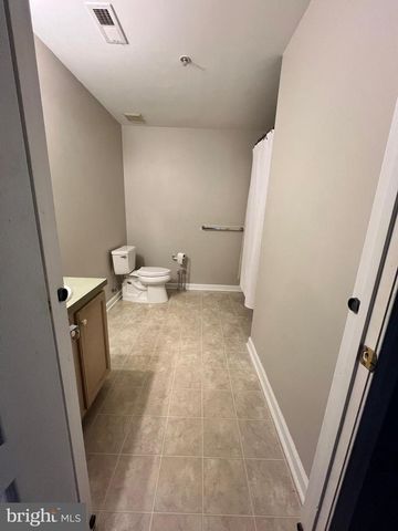 328 NICHOLAS DR, Riverside, NJ 08075